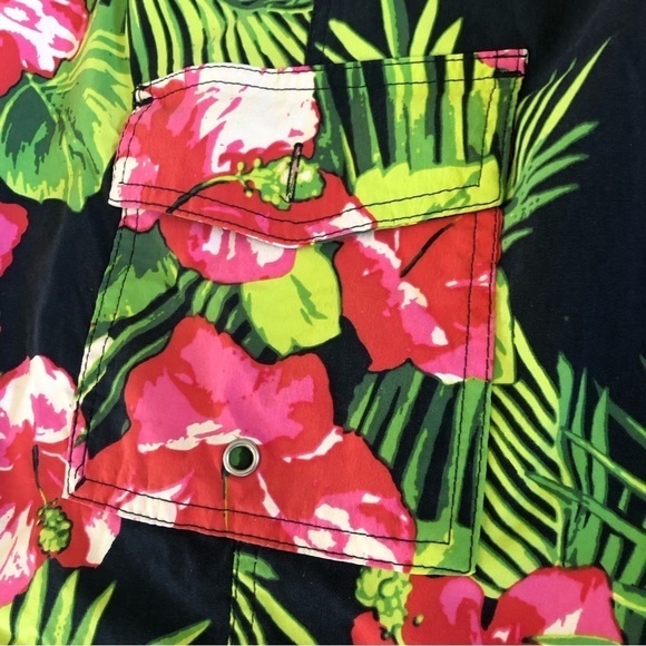 J. Crew Mens 9" Stretch Eco Board Short Sz. 33” Hibiscus Floral Print - Picture 4 of 7